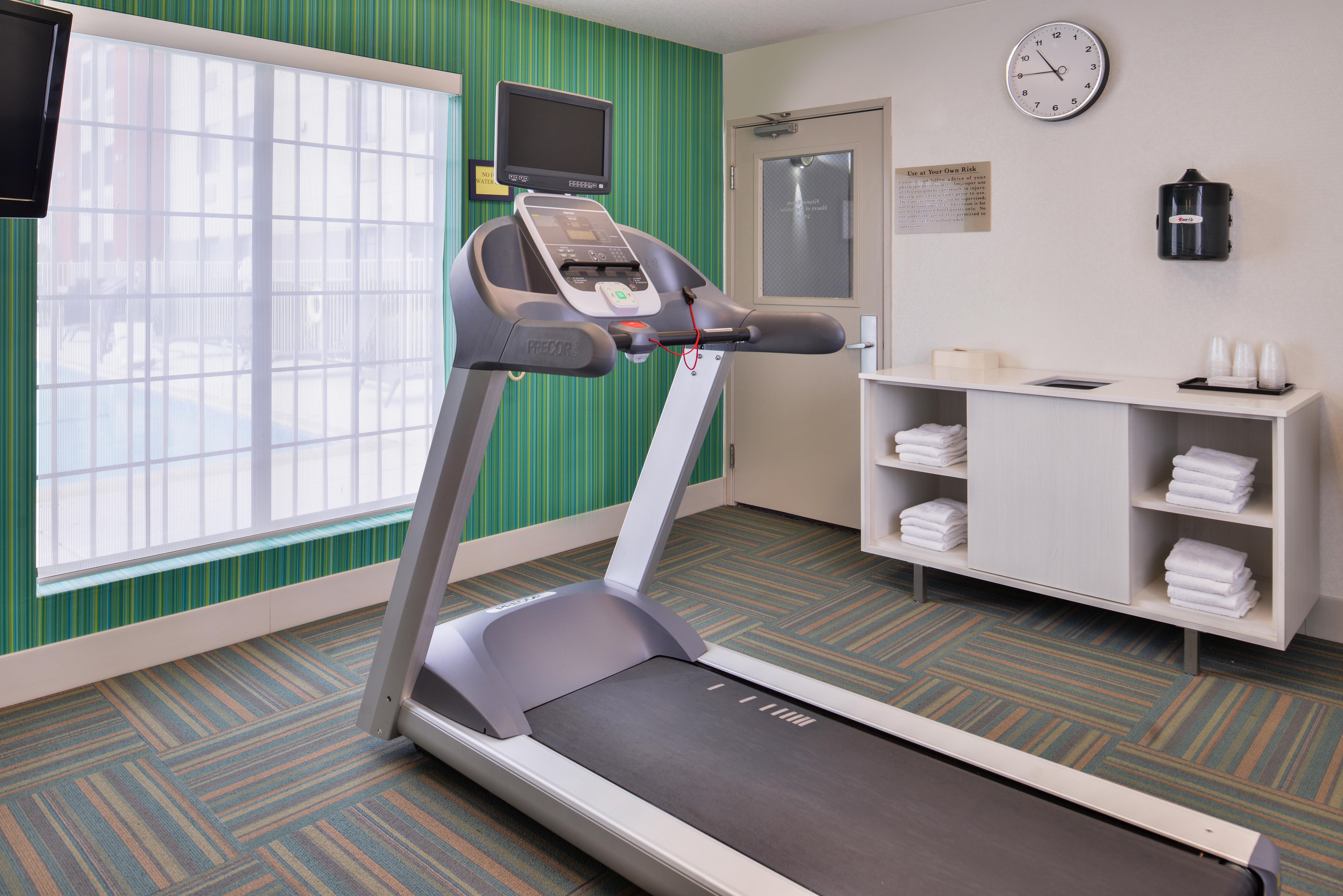 Holiday Inn Express Westley By Ihg Exterior photo
