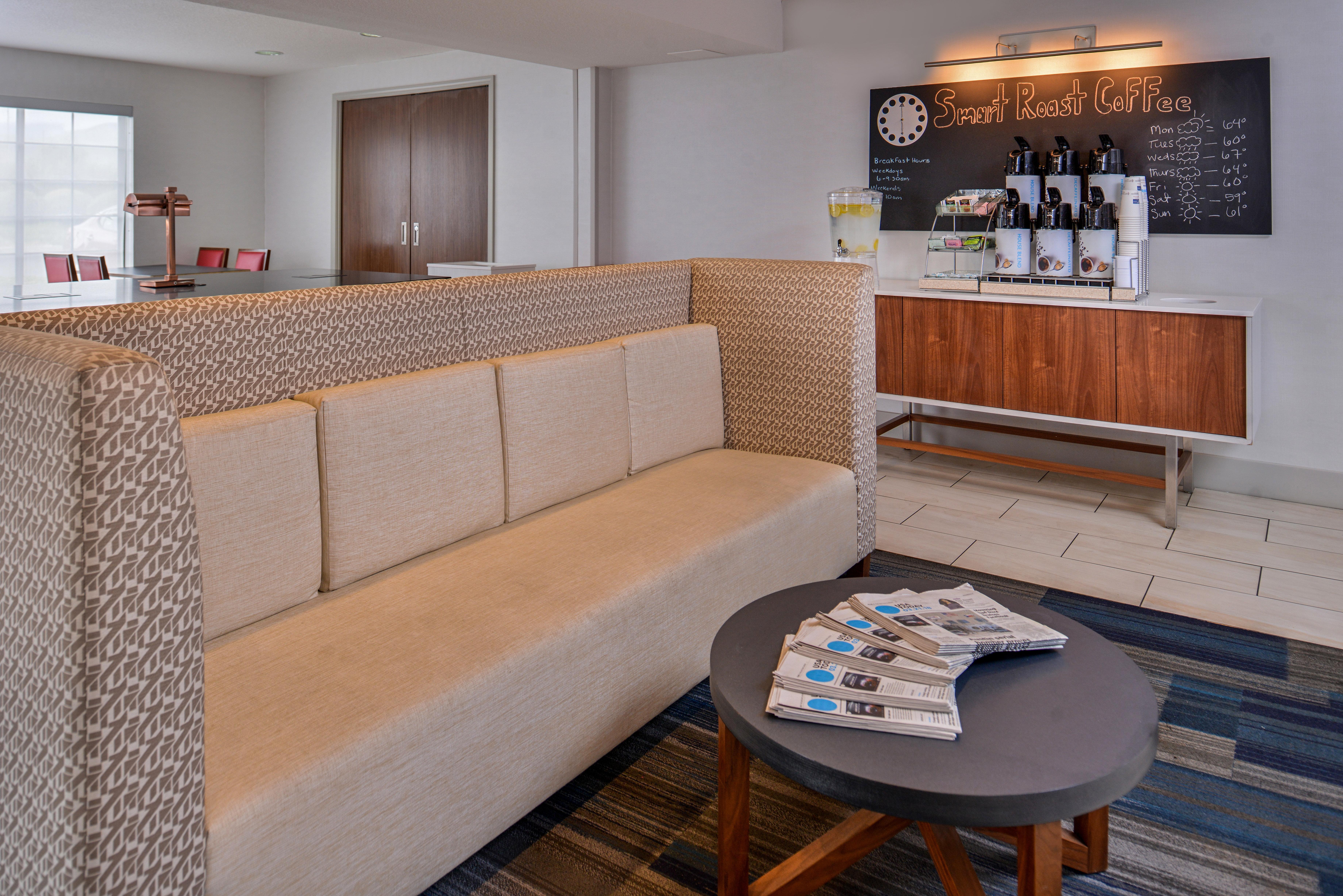 Holiday Inn Express Westley By Ihg Exterior photo