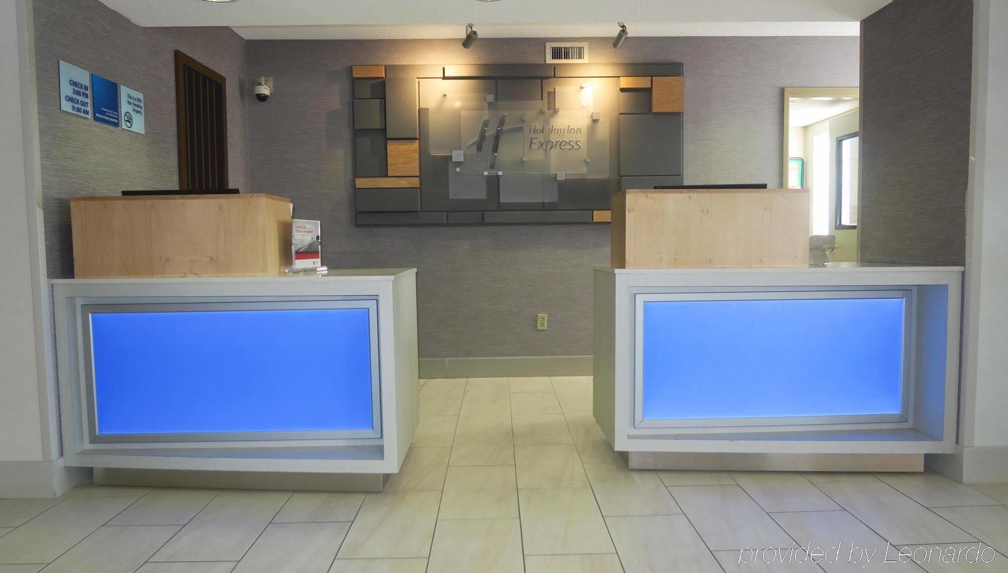 Holiday Inn Express Westley By Ihg Exterior photo